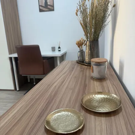 Residentillo-private Ensuite 3* Vercelli